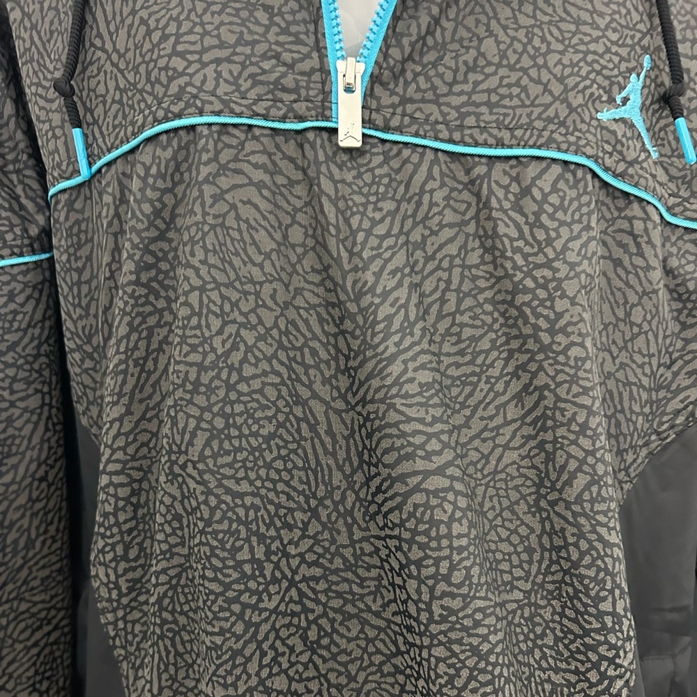 Air Jordan Retro-Style, 1/4 Zip Windbreaker, Sz XL - Picture 3 of 7